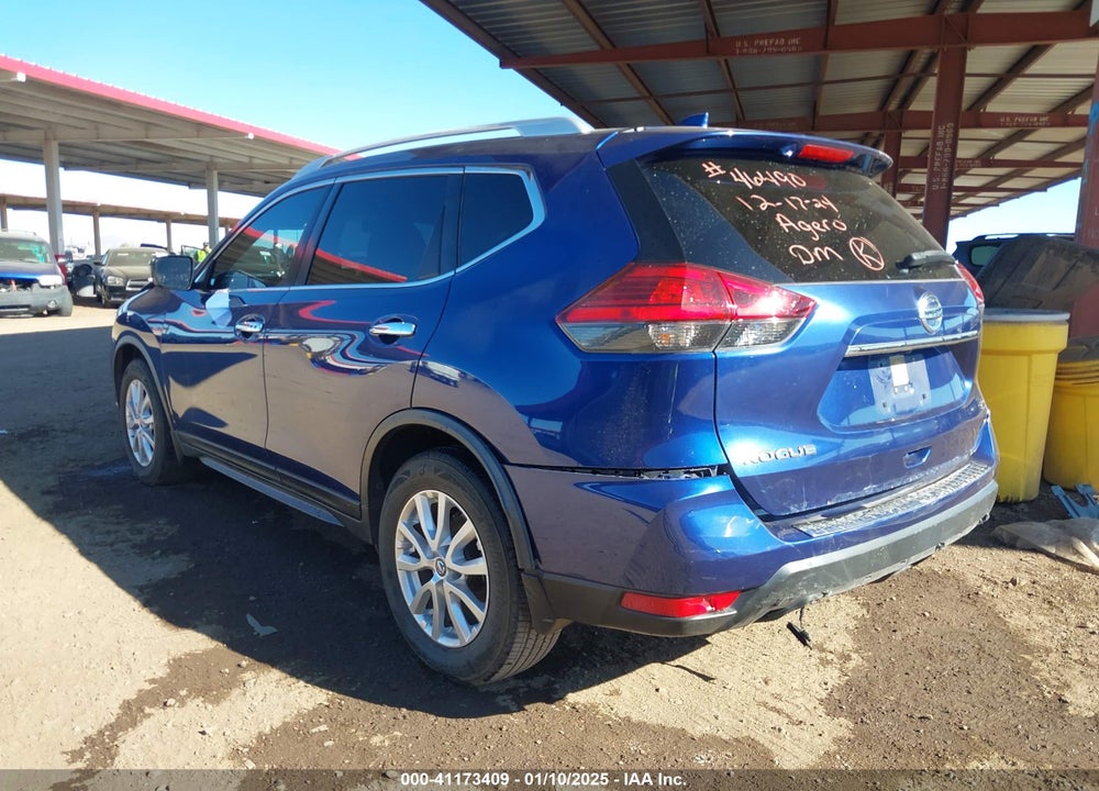 2017 NISSAN ROGUE SV VIN: JN8AT2MT2HW132945