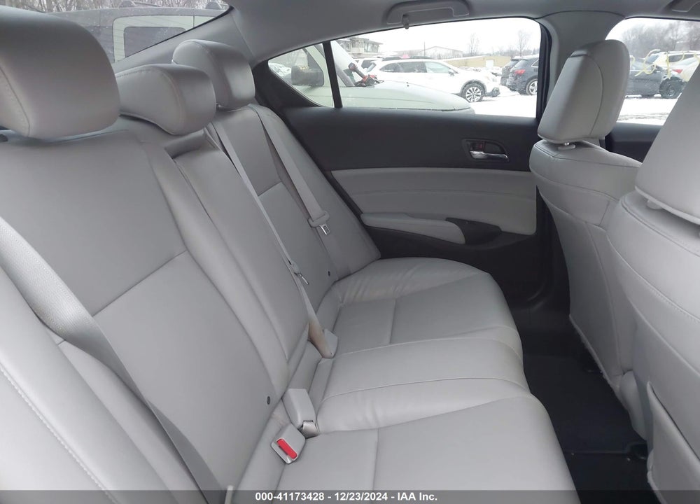 2017 ACURA ILX VIN: 19UDE2F33HA016507