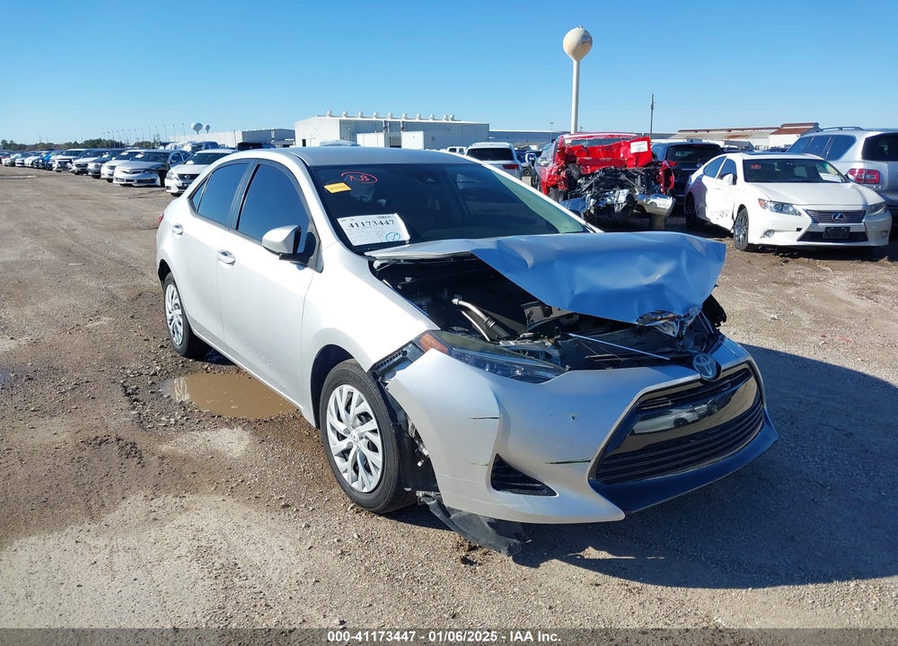 2018 TOYOTA COROLLA VIN: 5YFBURHE5JP774317