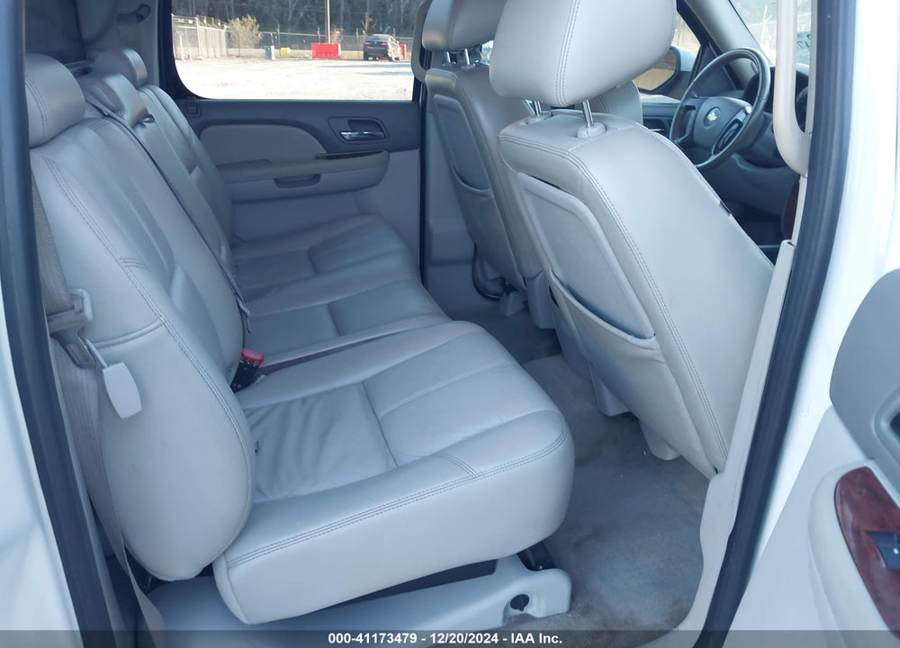 2010 CHEVROLET AVALANCHE 1500 LT1 VIN: 3GNNCFE03AG288657