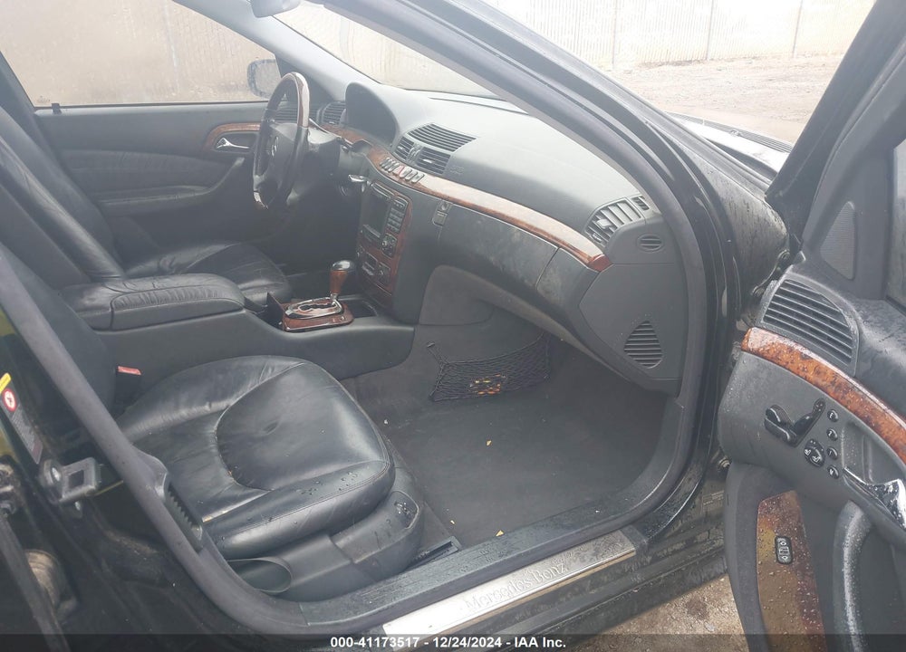 2001 MERCEDES-BENZ S 500 VIN: WDBNG75J71A203330