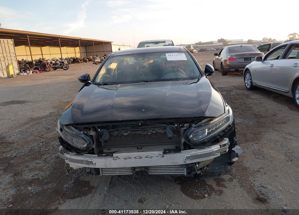 2022 HONDA ACCORD VIN: 1HGCV1F15NA043305
