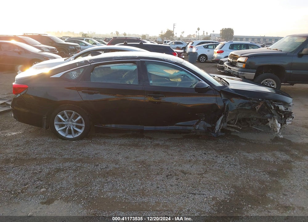2022 HONDA ACCORD VIN: 1HGCV1F15NA043305
