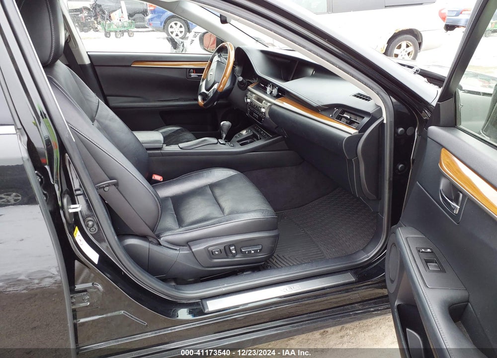 2014 LEXUS ES 300H VIN: JTHBW1GG2E2056032