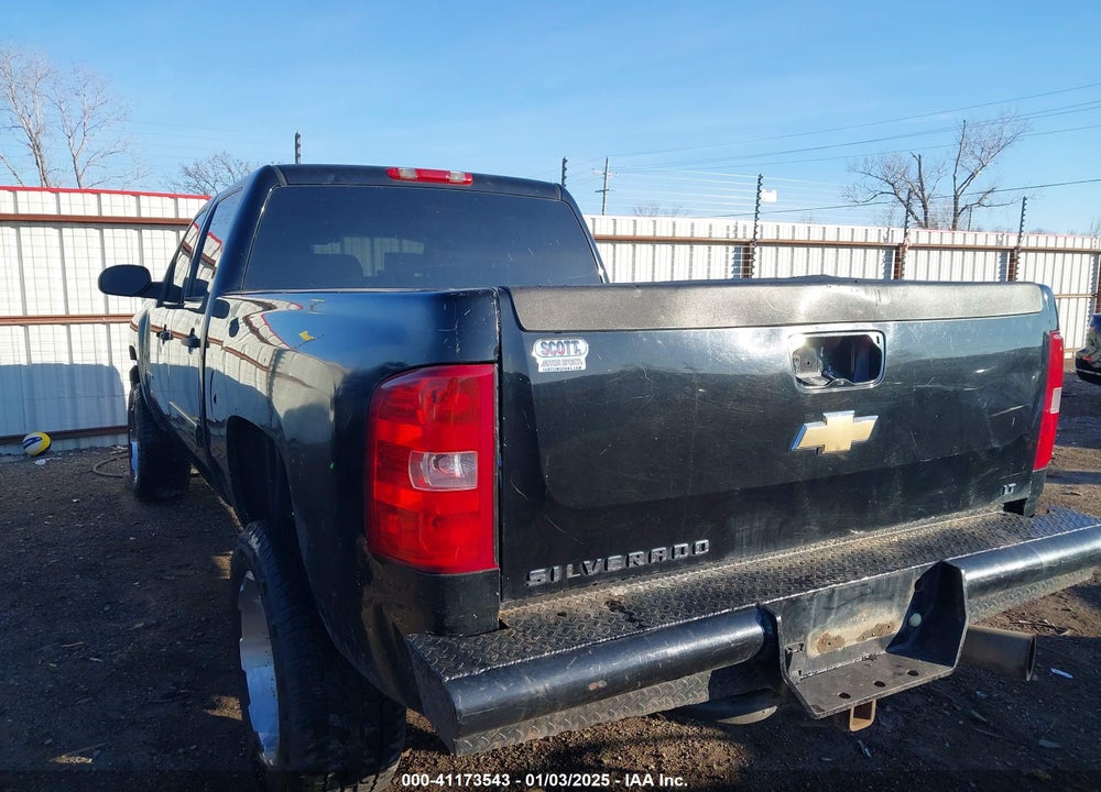 2007 CHEVROLET SILVERADO 2500HD LT1 VIN: 1GCHK23637F510066