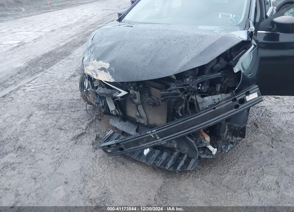 2017 NISSAN SENTRA VIN: 3N1AB7AP5HY291571