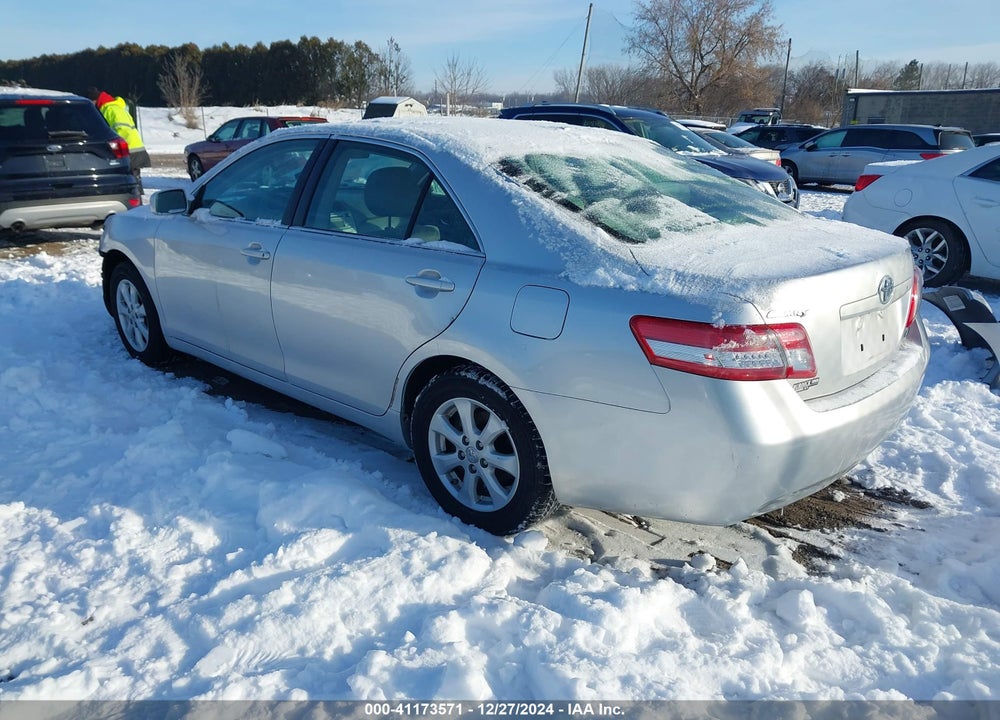 2011 TOYOTA CAMRY LE VIN: 4T1BF3EKXBU670665
