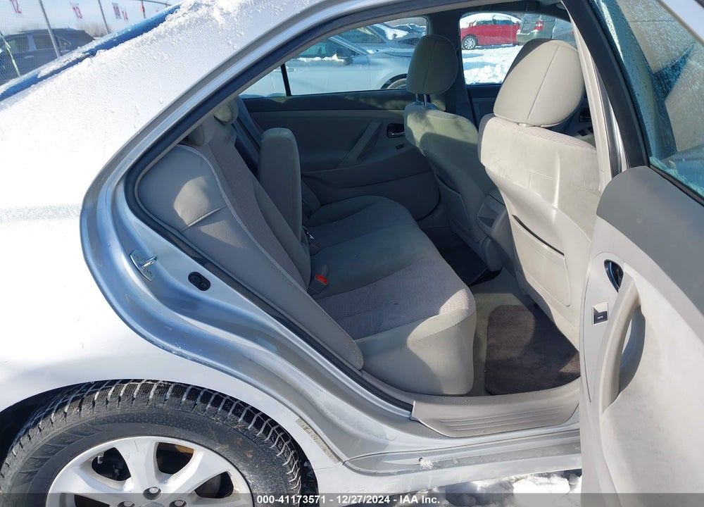 2011 TOYOTA CAMRY LE VIN: 4T1BF3EKXBU670665