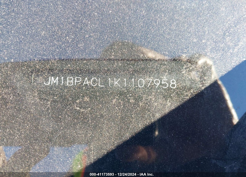 2019 MAZDA 3 VIN: JM1BPACL1K1107958