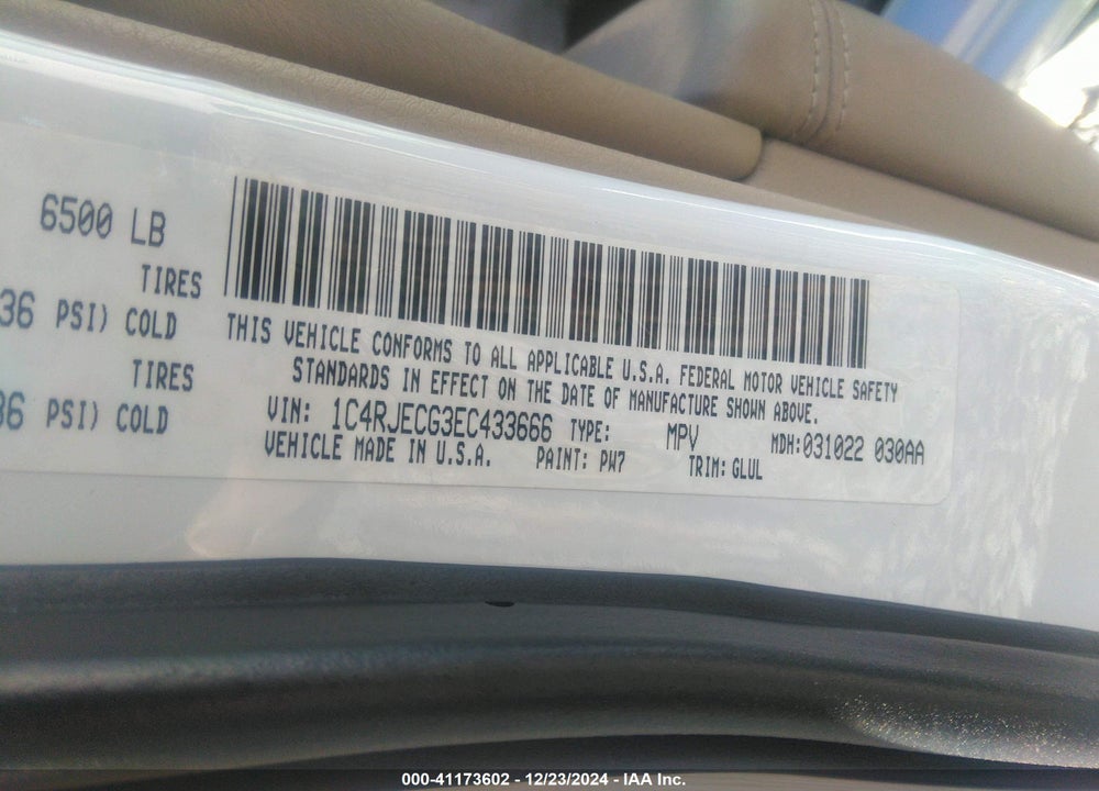 2014 JEEP GRAND CHEROKEE VIN: 1C4RJECG3EC433666