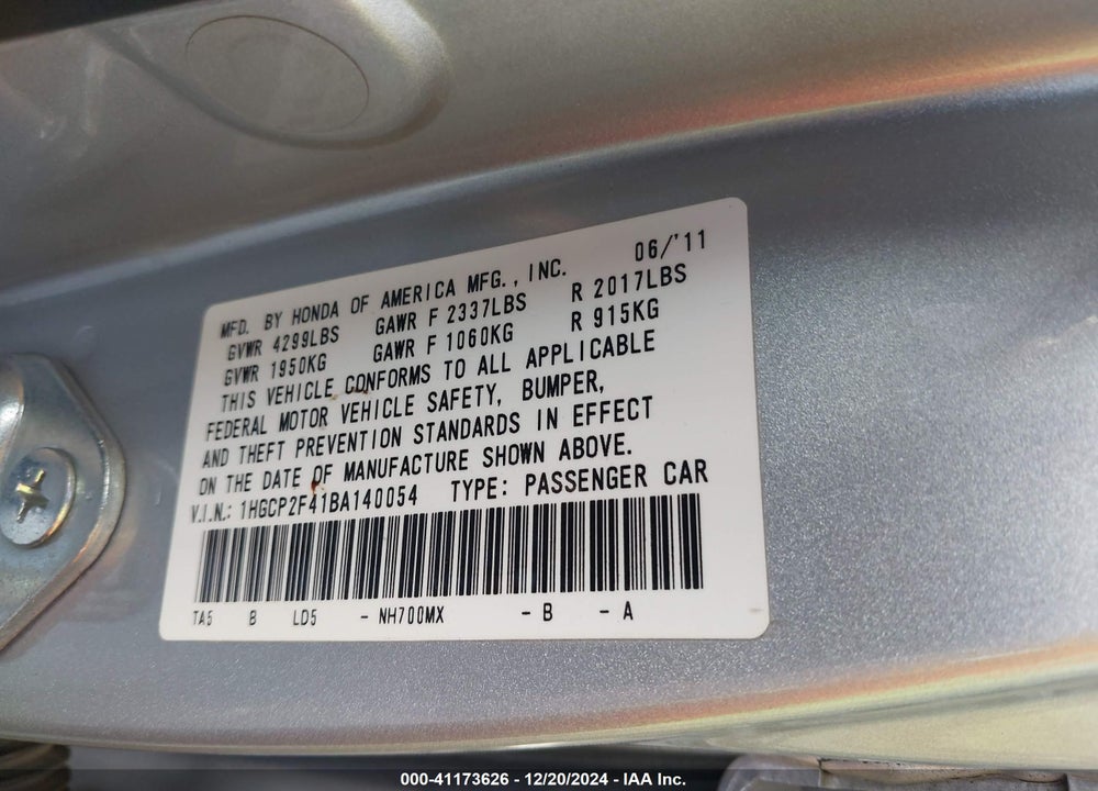 2011 HONDA ACCORD VIN: 1HGCP2F41BA140054