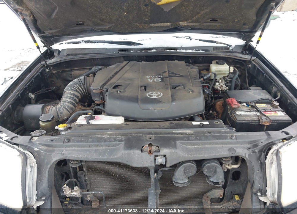 2006 TOYOTA 4RUNNER SR5 V6 VIN: JTEBU14RX60102745