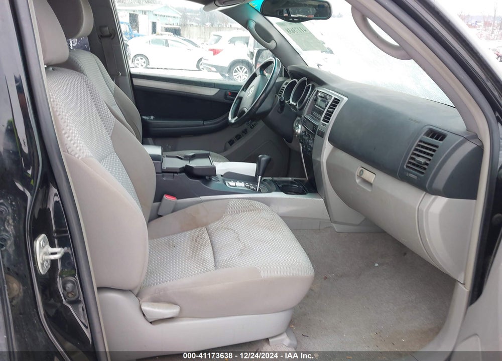2006 TOYOTA 4RUNNER SR5 V6 VIN: JTEBU14RX60102745