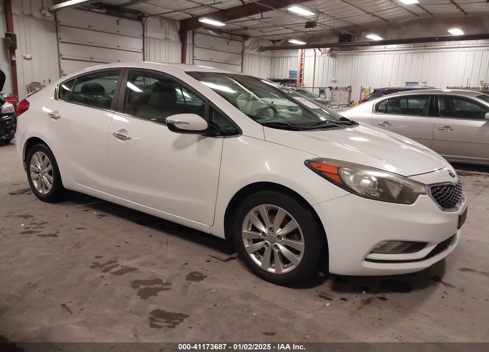 2015 KIA FORTE EX VIN: KNAFX4A85F5318996
