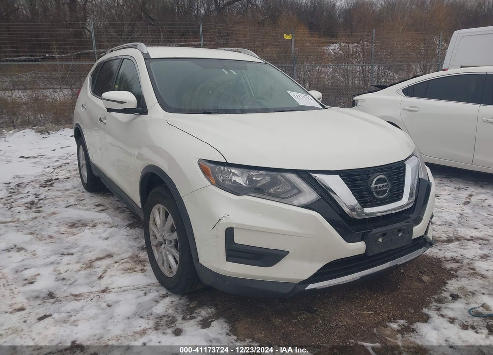 2018 NISSAN ROGUE SV VIN: KNMAT2MV3JP555191