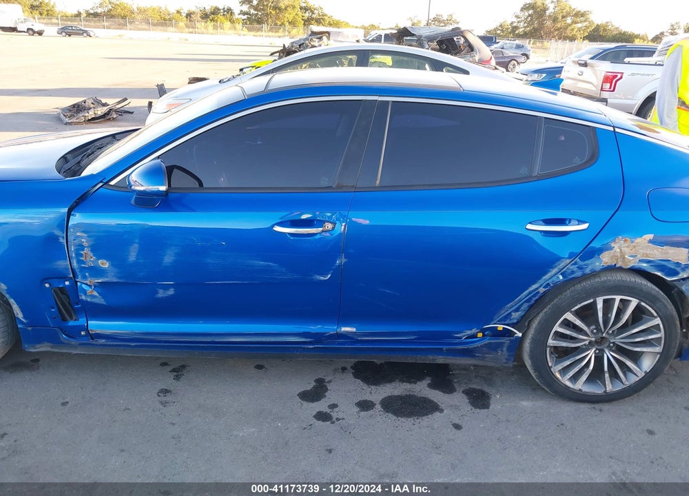 2019 KIA STINGER PREMIUM VIN: KNAE25LAXK6059233