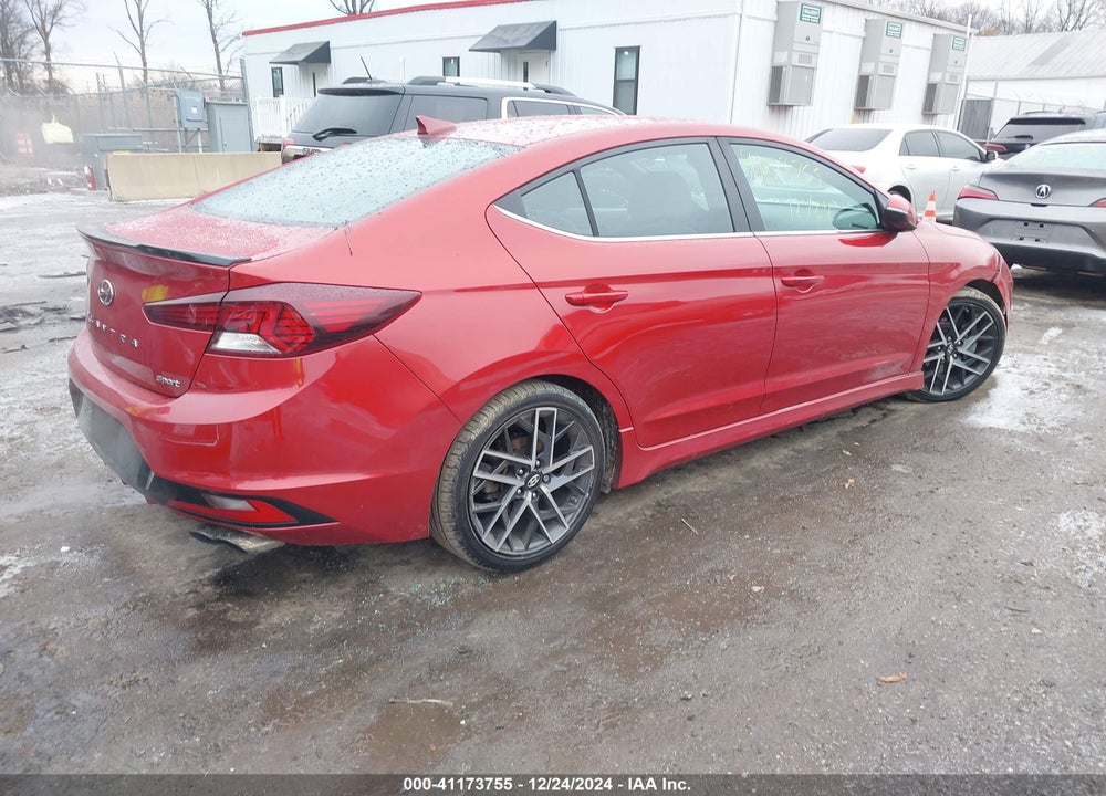 2019 HYUNDAI ELANTRA VIN: KMHD04LB9KU813625