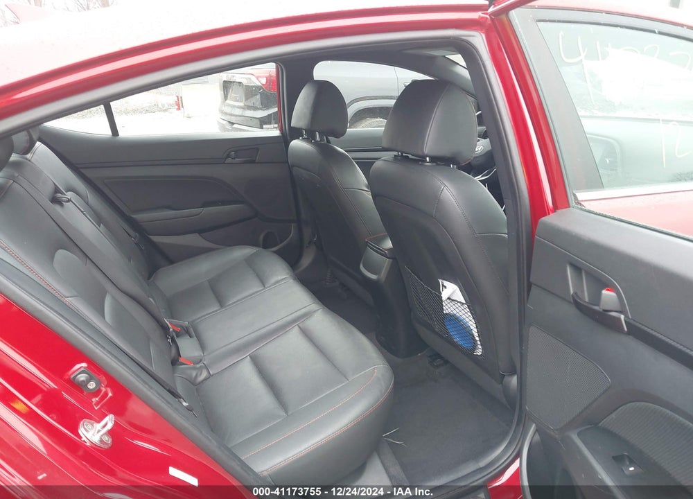 2019 HYUNDAI ELANTRA VIN: KMHD04LB9KU813625