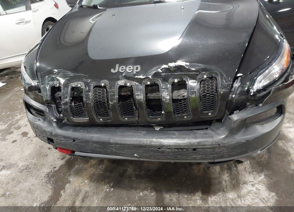 2015 JEEP CHEROKEE VIN: 1C4PJMBS1FW644422