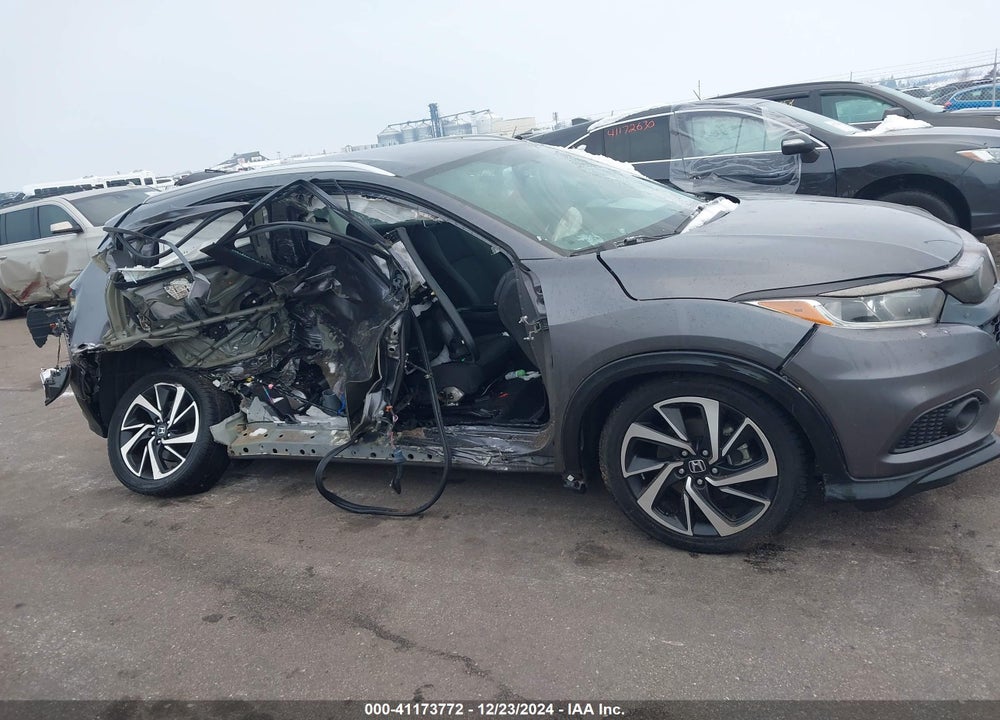 2019 HONDA HR-V VIN: 3CZRU6H10KG725585