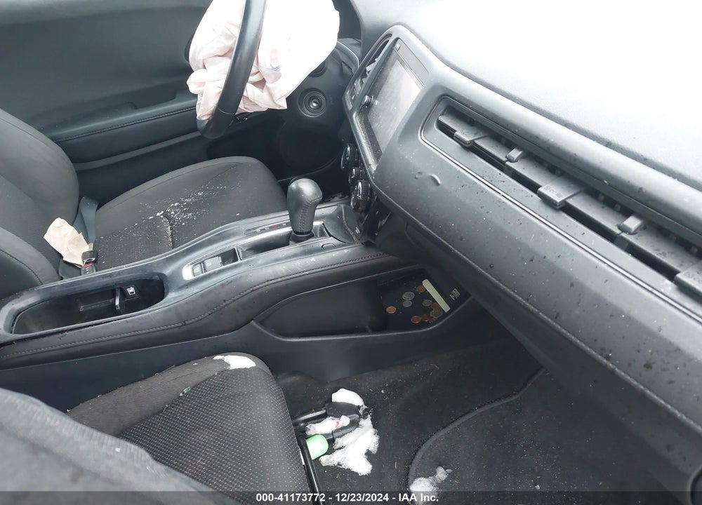 2019 HONDA HR-V VIN: 3CZRU6H10KG725585