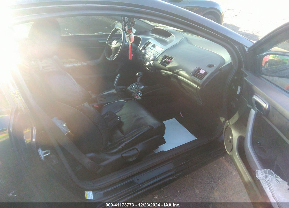 2010 HONDA CIVIC EX-L VIN: 2HGFG1B9XAH512175