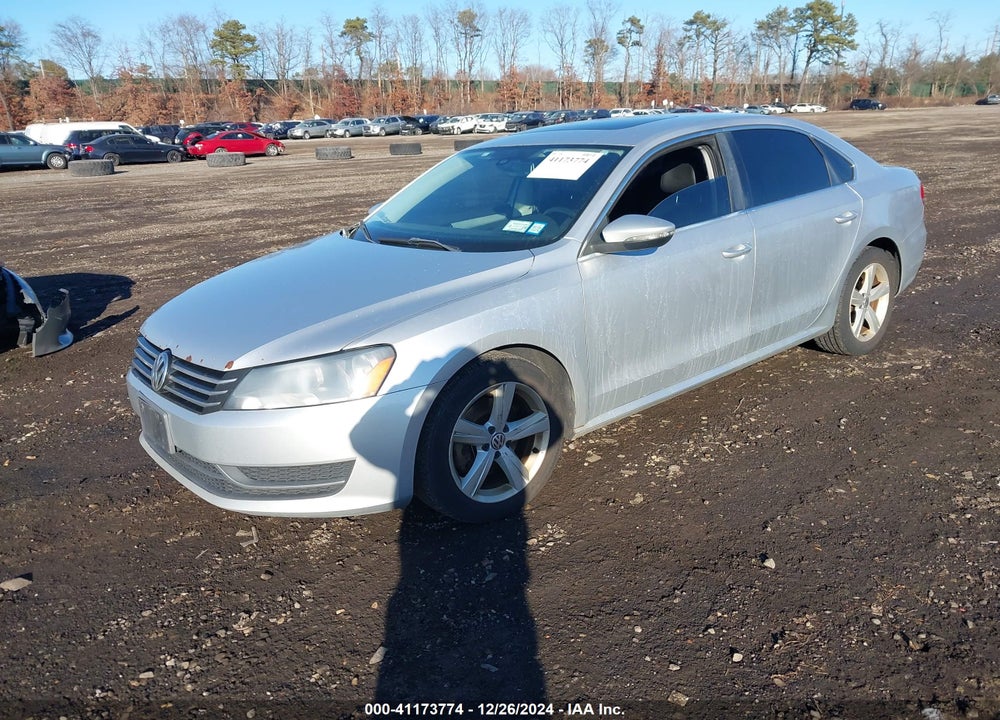 2012 VOLKSWAGEN PASSAT VIN: 1VWBP7A3XCC095222