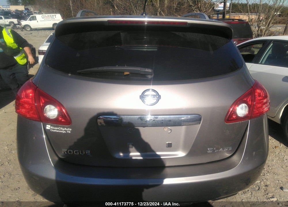 2013 NISSAN ROGUE SV W/SL PKG VIN: JN8AS5MV7DW658911