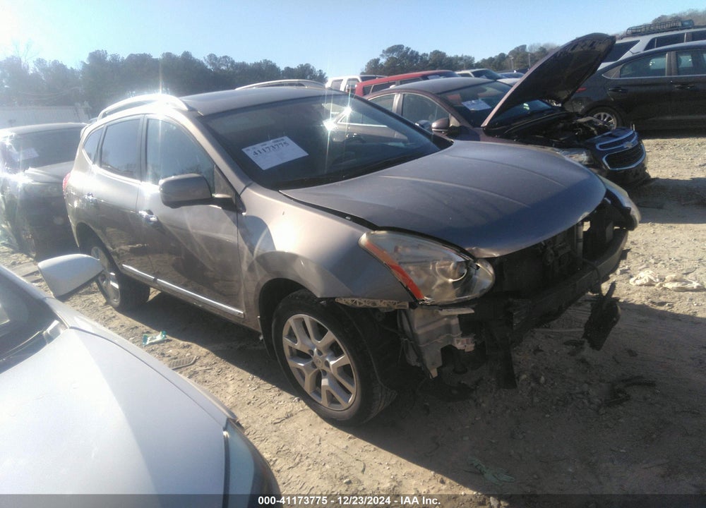 2013 NISSAN ROGUE SV W/SL PKG VIN: JN8AS5MV7DW658911