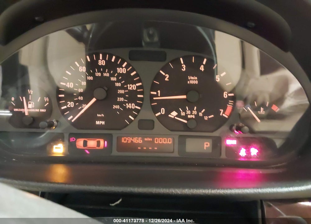 2005 BMW 325I VIN: WBAAZ33405KW76659