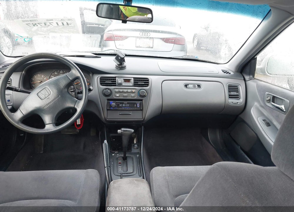1999 HONDA ACCORD LX VIN: JHMCG6650XC034512