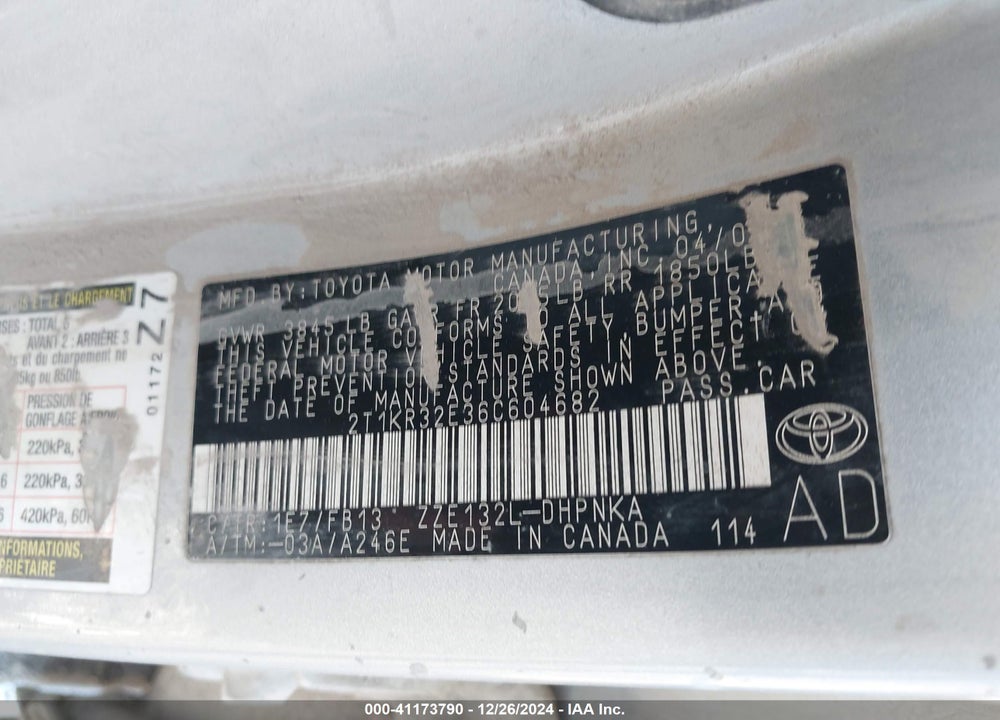 2006 TOYOTA MATRIX VIN: 2T1KR32E36C604682