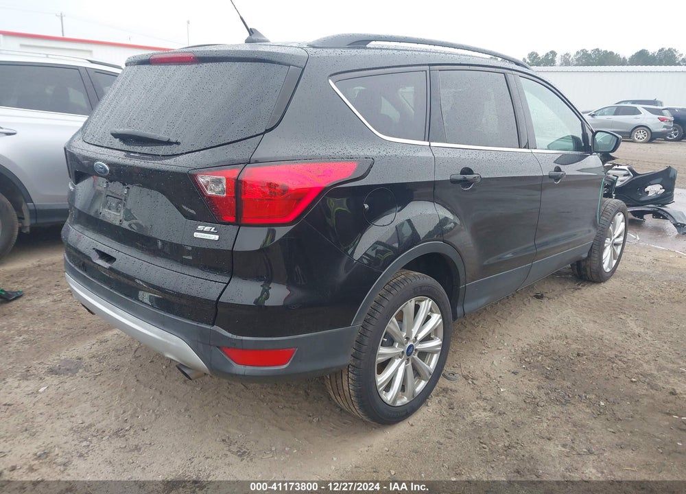 2019 FORD ESCAPE SEL VIN: 1FMCU0HD7KUB74597