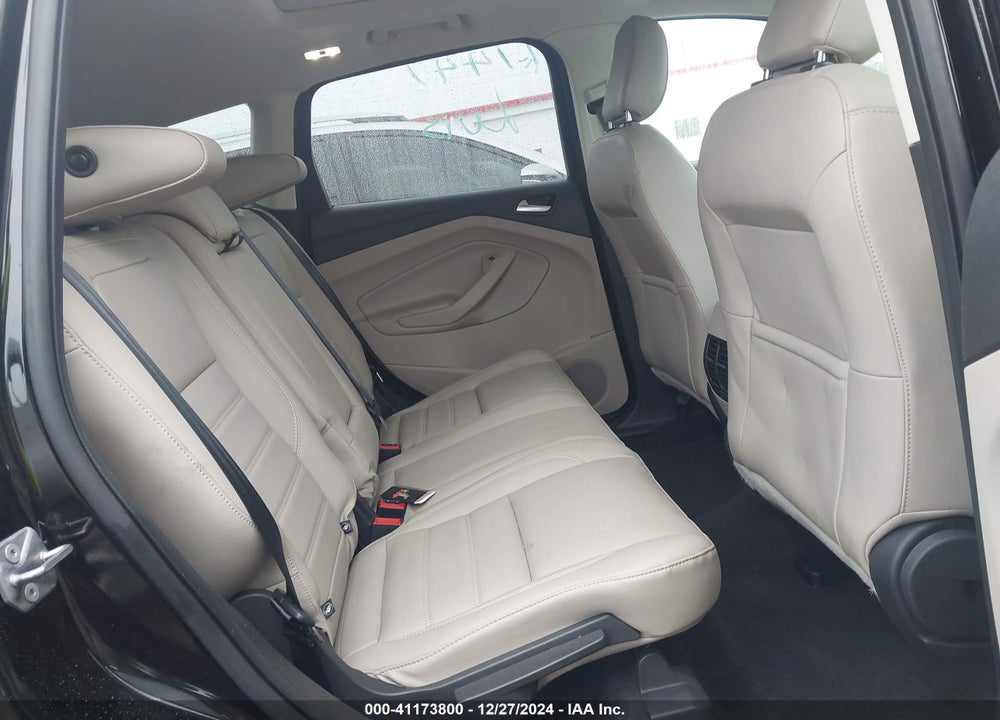 2019 FORD ESCAPE SEL VIN: 1FMCU0HD7KUB74597