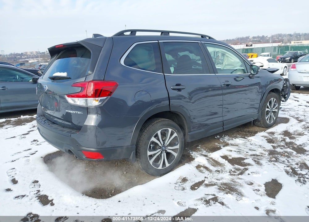 2023 SUBARU FORESTER LIMITED VIN: JF2SKAPC4PH526413