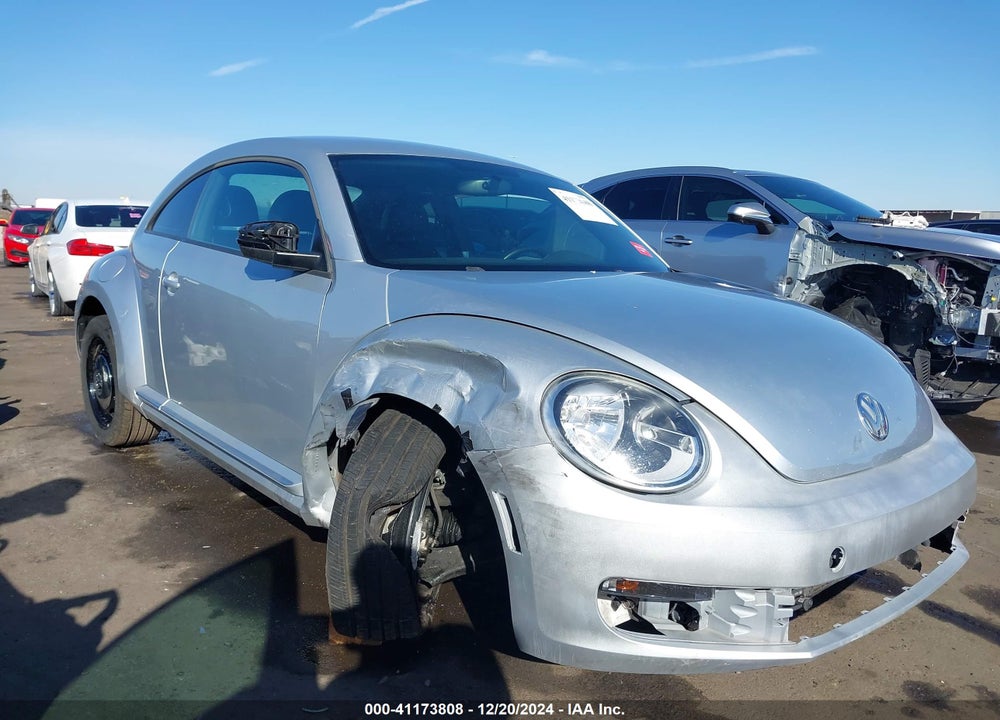 2012 VOLKSWAGEN BEETLE 2.5L VIN: 3VWJX7AT1CM646356