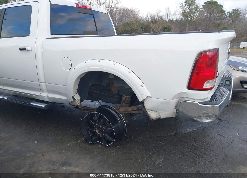 2011 RAM 3500 SLT VIN: 3D73Y3CL2BG572835