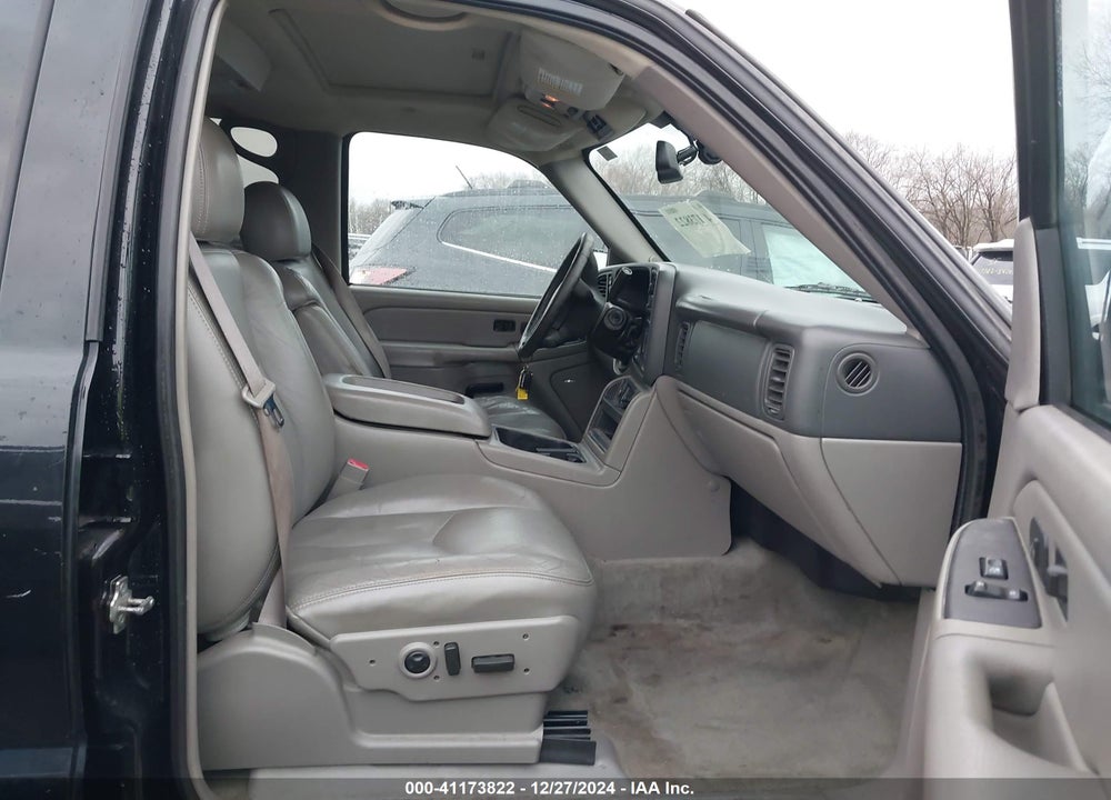 2004 CHEVROLET SUBURBAN 1500 Z71 VIN: 3GNFK16Z24G198220