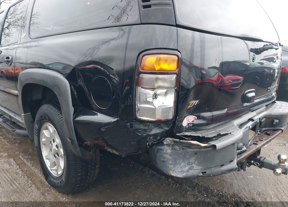 2004 CHEVROLET SUBURBAN 1500 Z71 VIN: 3GNFK16Z24G198220