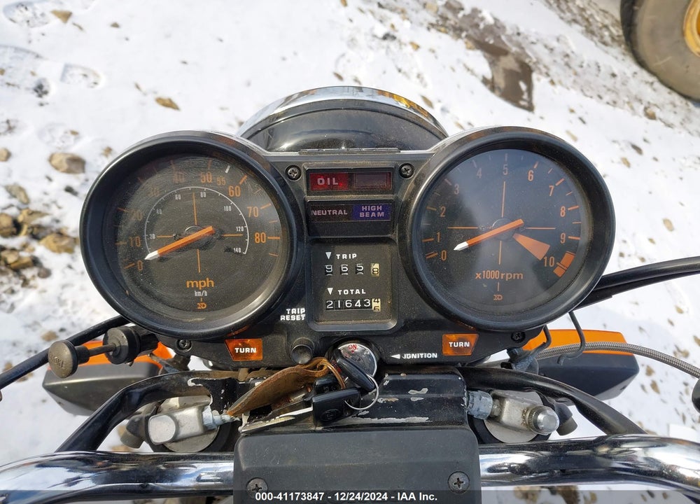 1981 HONDA CB900 F VIN: JH2SC0104BM004912