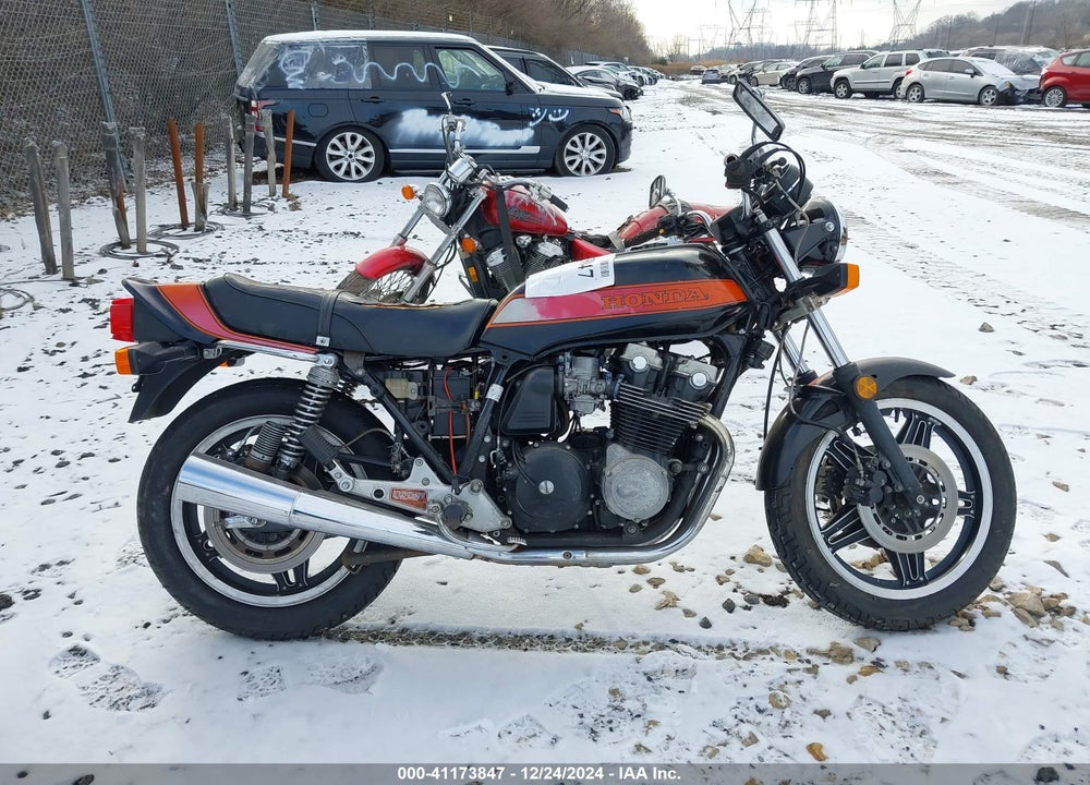 1981 HONDA CB900 F VIN: JH2SC0104BM004912