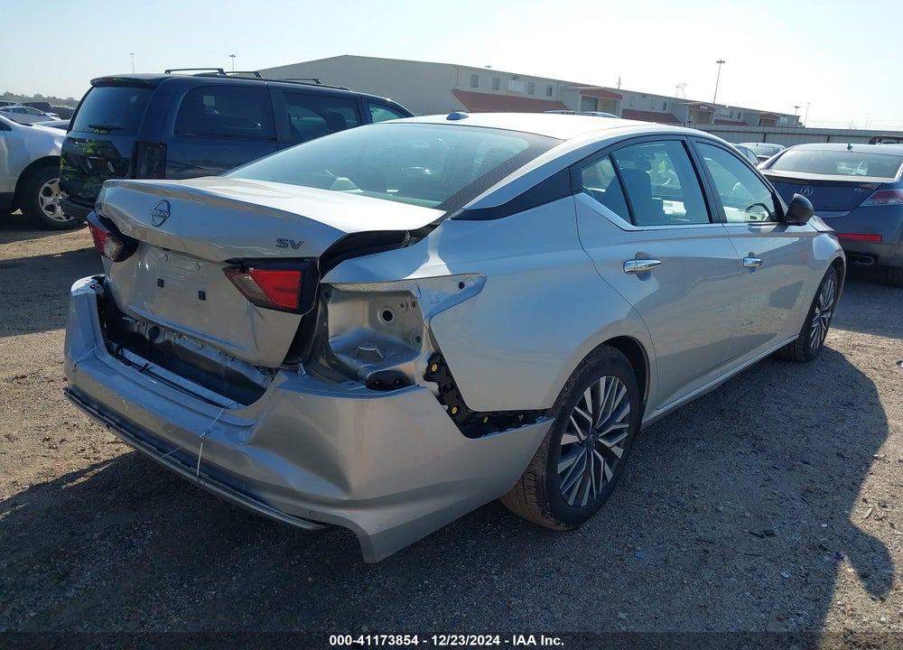 2024 NISSAN ALTIMA SV FWD VIN: 1N4BL4DV5RN347715
