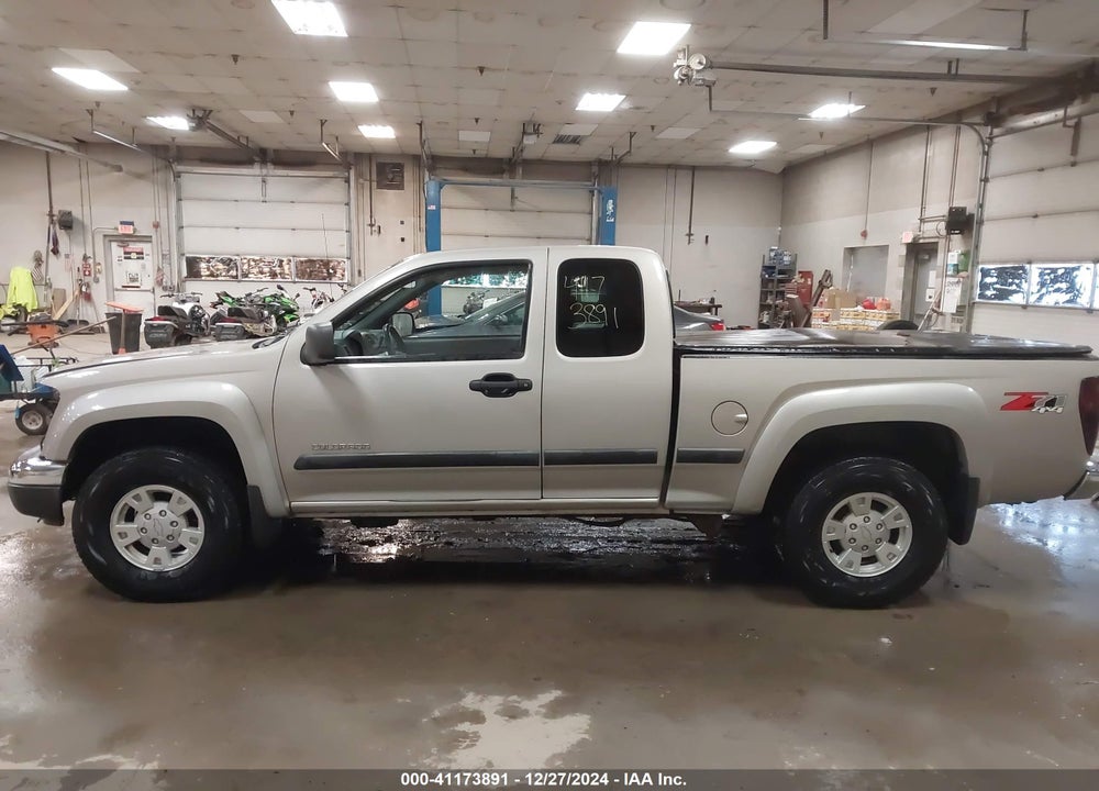 2004 CHEVROLET COLORADO LS VIN: 1GCDT196148159770