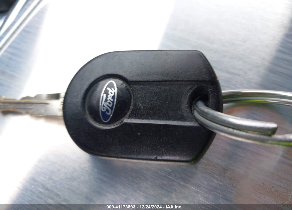 2010 FORD ESCAPE VIN: 1FMCU9D71AKC14879