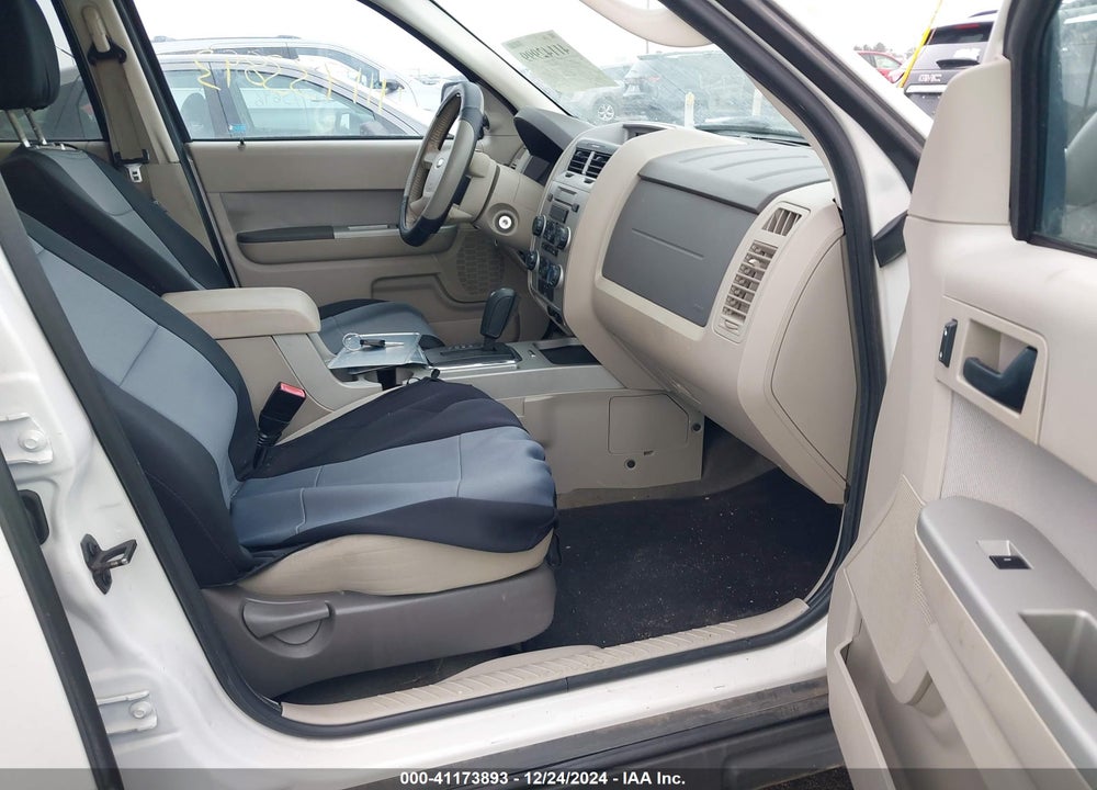 2010 FORD ESCAPE VIN: 1FMCU9D71AKC14879