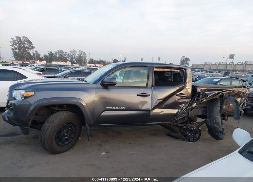 2019 TOYOTA TACOMA SR5 V6 VIN: 3TMAZ5CN4KM097797