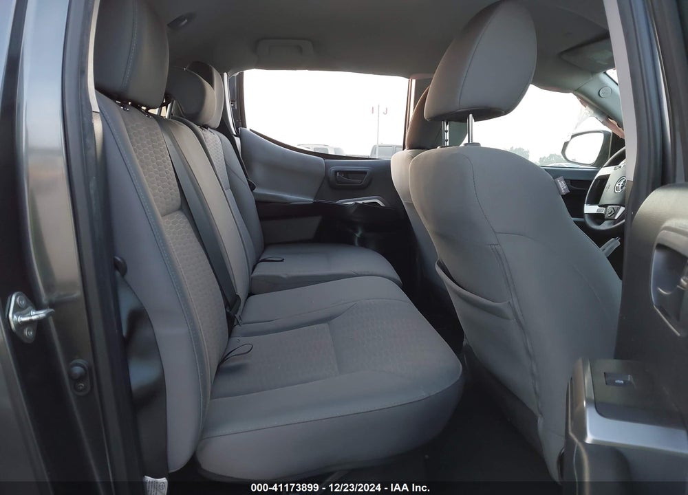 2019 TOYOTA TACOMA SR5 V6 VIN: 3TMAZ5CN4KM097797