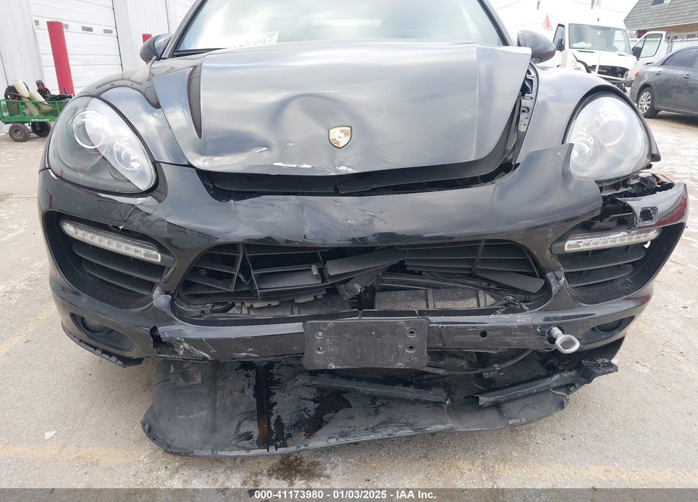 2013 PORSCHE CAYENNE TURBO VIN: WP1AC2A28DLA91769