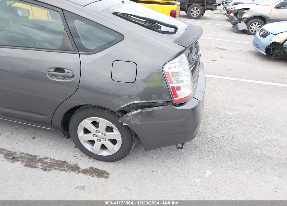 2008 TOYOTA PRIUS VIN: JTDKB20U983346110