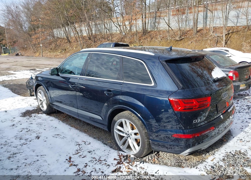 2017 AUDI Q7 3.0T PREMIUM VIN: WA1VAAF78HD020587